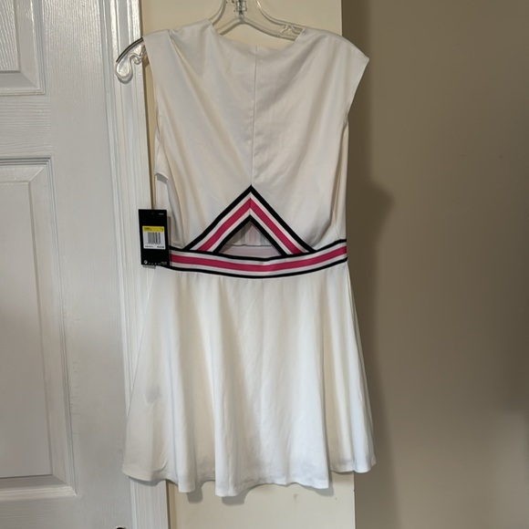 Nike Court dress - Picture 4 of 6